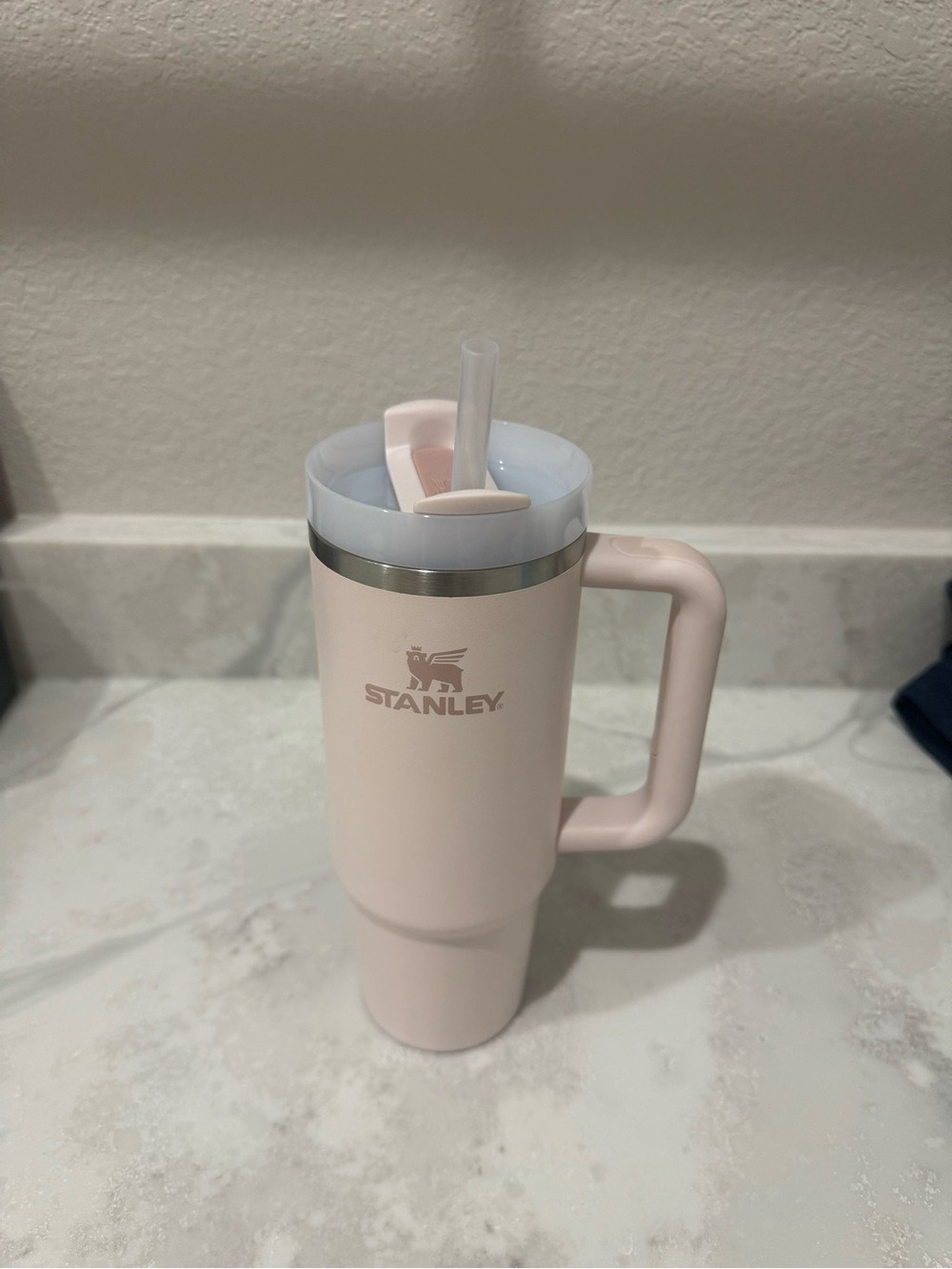 Stanley Light Pink Tumbler with Handle